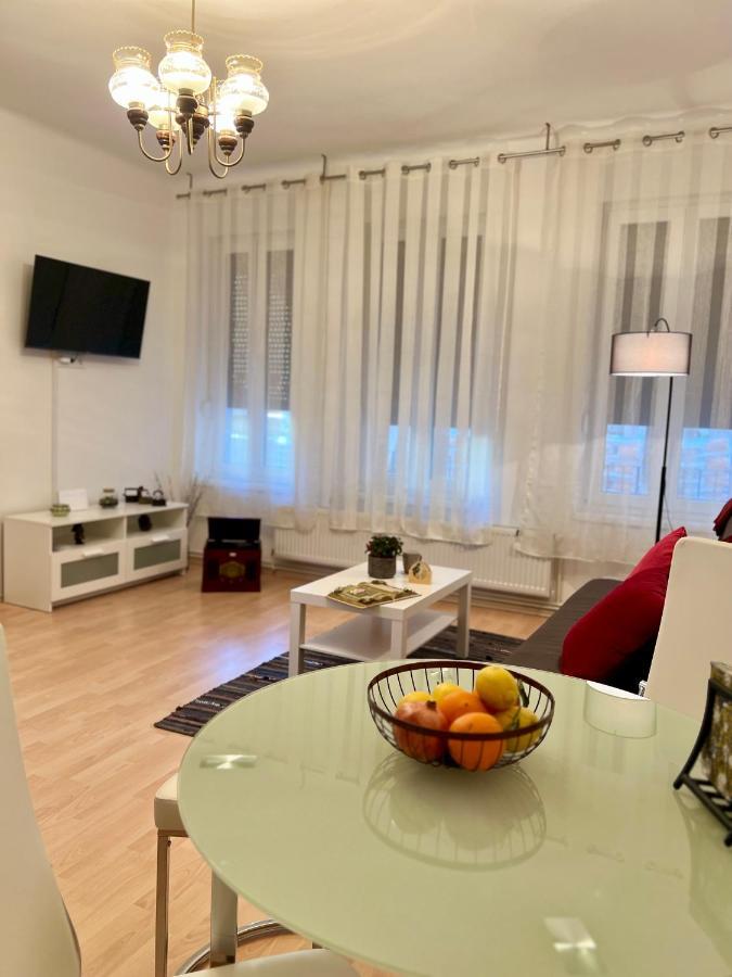 Apartamento The Downtown Pearl Zagreb Exterior foto
